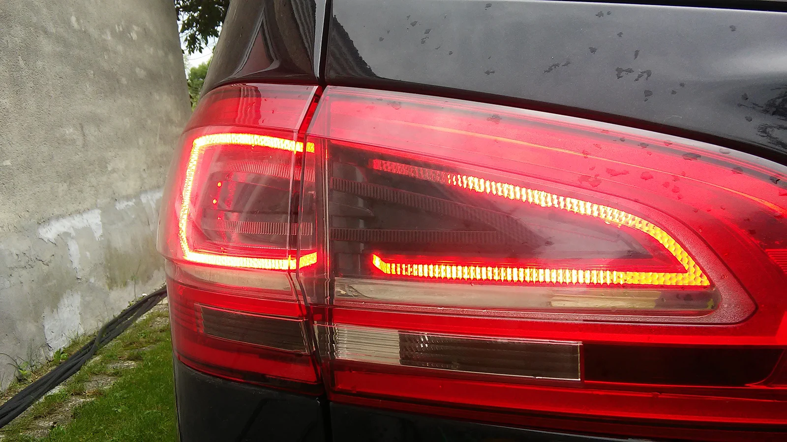 Ford S-Max rear tailgate lamp - OPG Blog